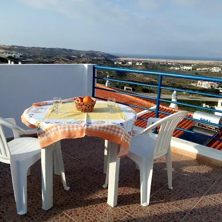Apartamento Da Boa Vista - 1º Andar *
